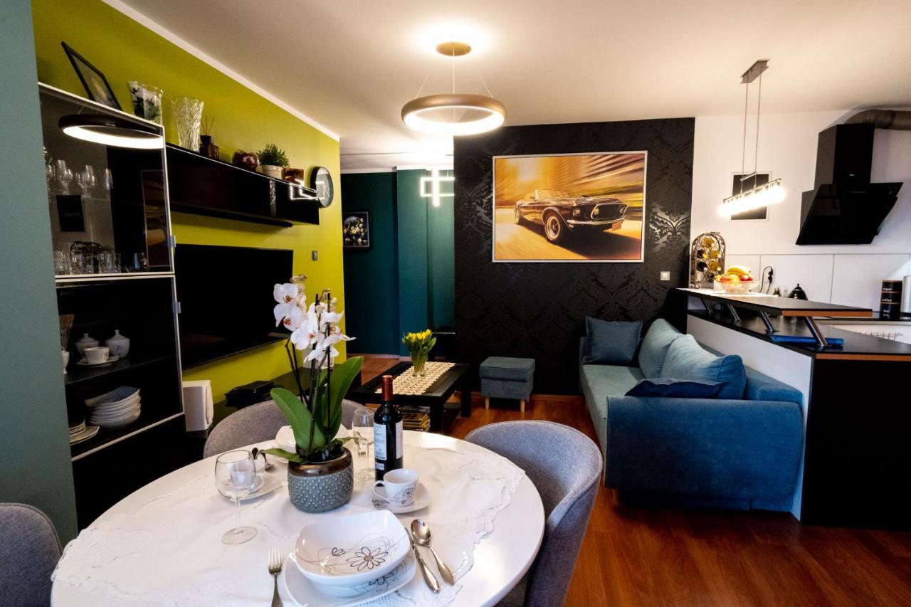 Torre Verona Apartment - 70M2, Terrace, Garage Krakow Bagian luar foto