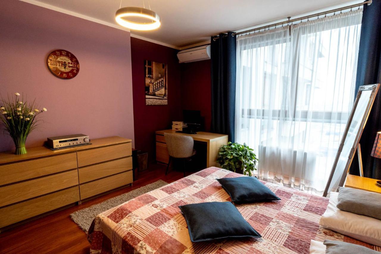 Torre Verona Apartment - 70M2, Terrace, Garage Krakow Bagian luar foto
