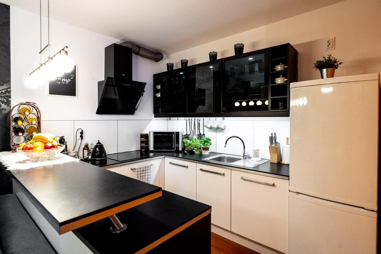 Torre Verona Apartment - 70M2, Terrace, Garage Krakow Bagian luar foto