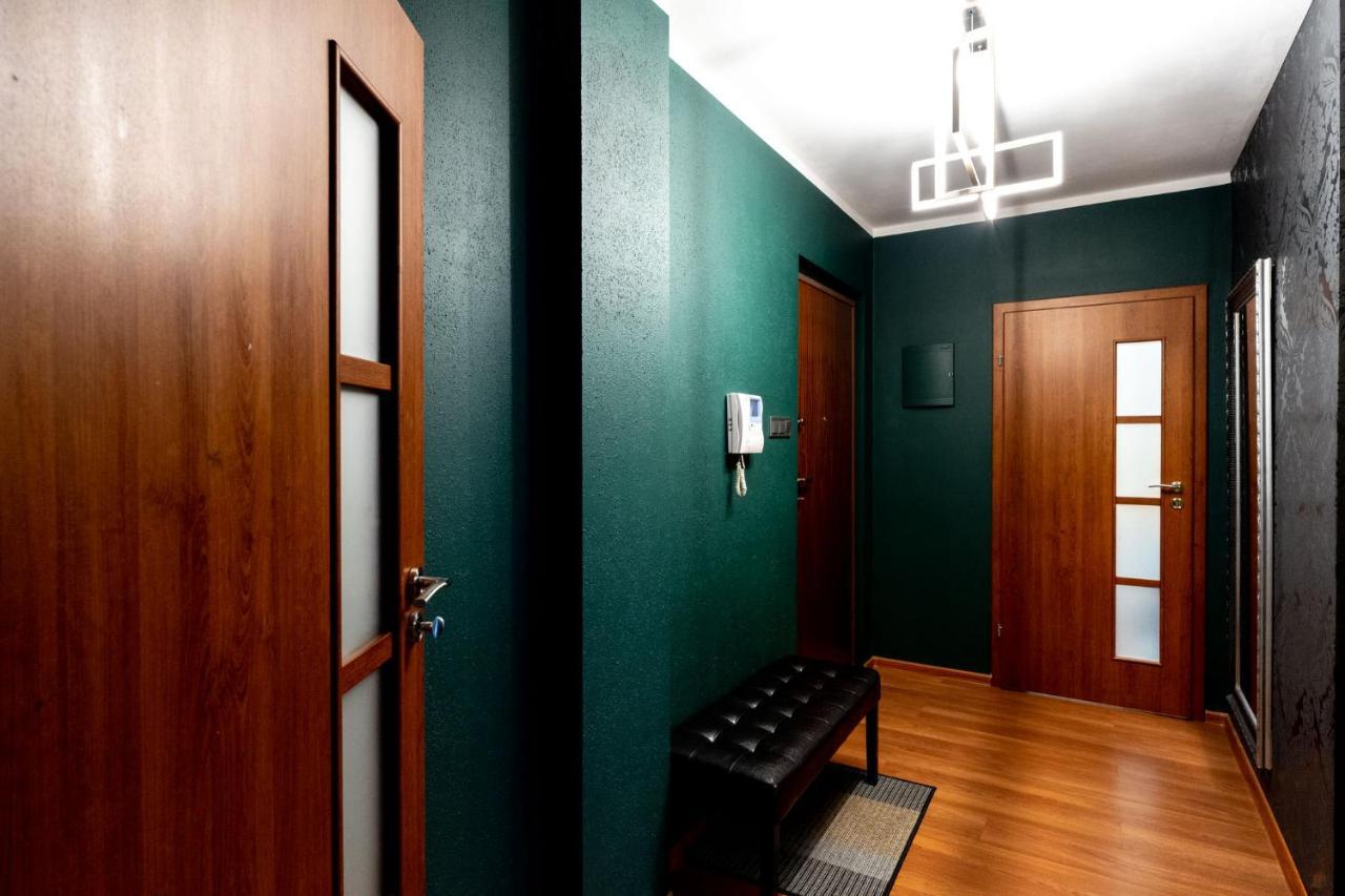 Torre Verona Apartment - 70M2, Terrace, Garage Krakow Bagian luar foto