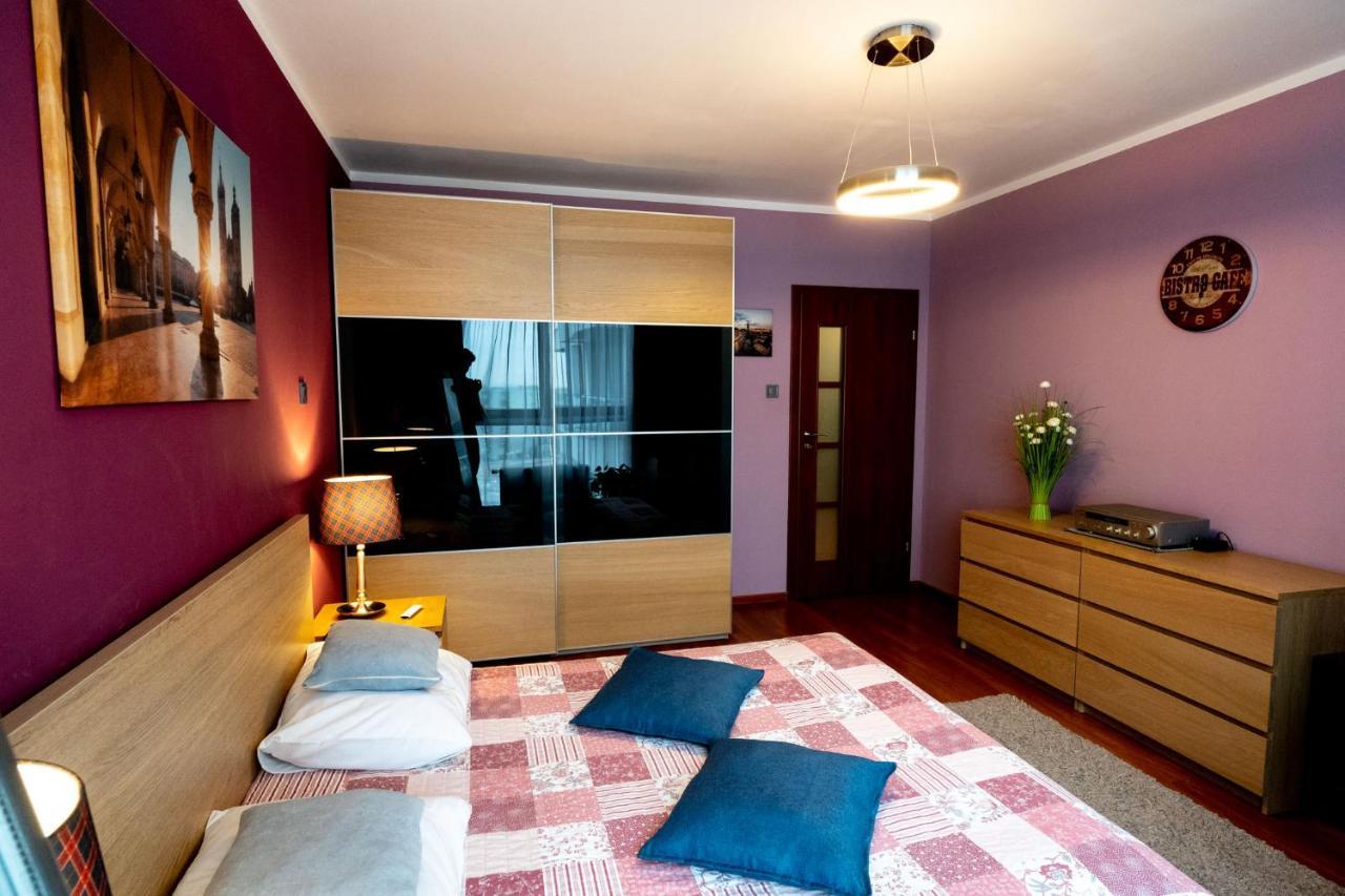 Torre Verona Apartment - 70M2, Terrace, Garage Krakow Bagian luar foto