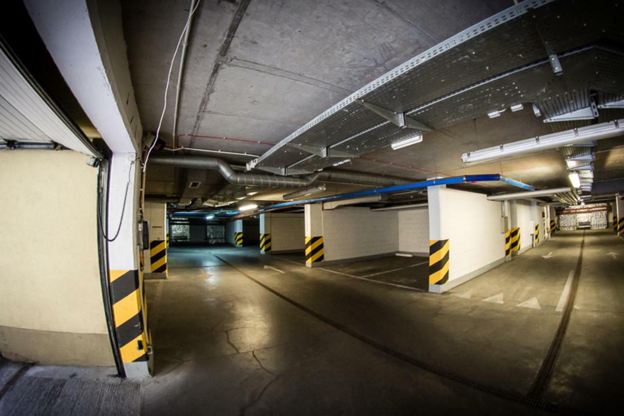 Torre Verona Apartment - 70M2, Terrace, Garage Krakow Bagian luar foto