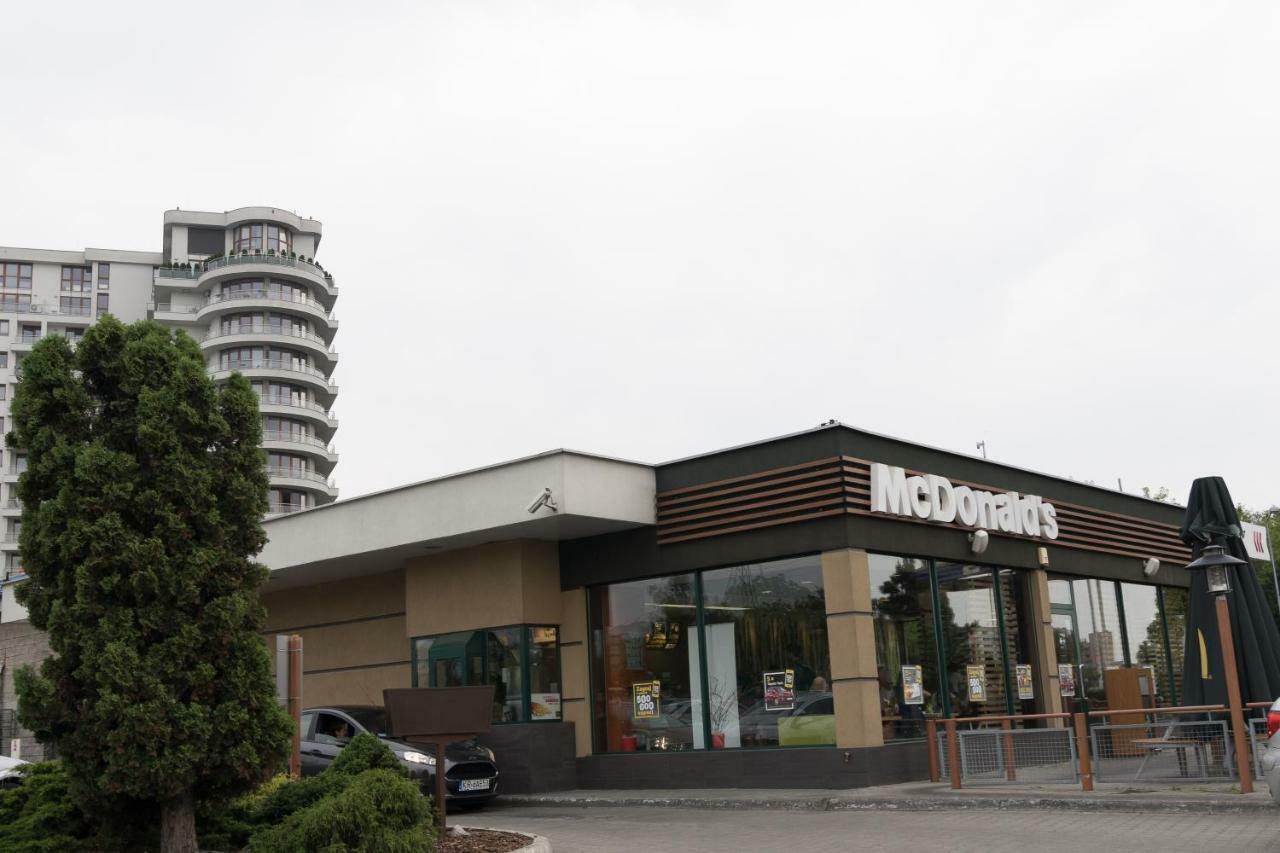 Torre Verona Apartment - 70M2, Terrace, Garage Krakow Bagian luar foto